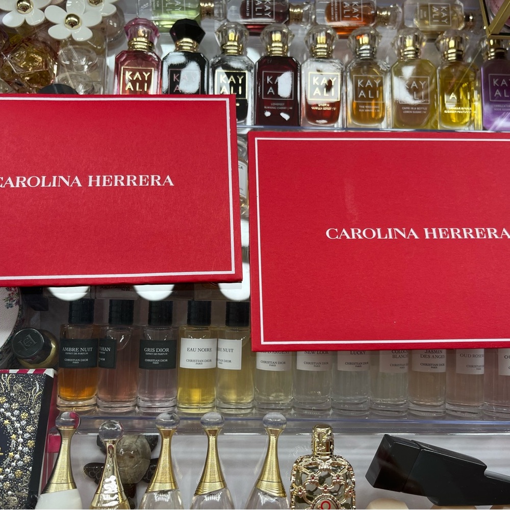 Carolina Herrera Envelopes
